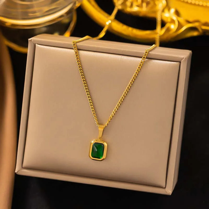 Esmeralda - Enchanted Emerald Necklace